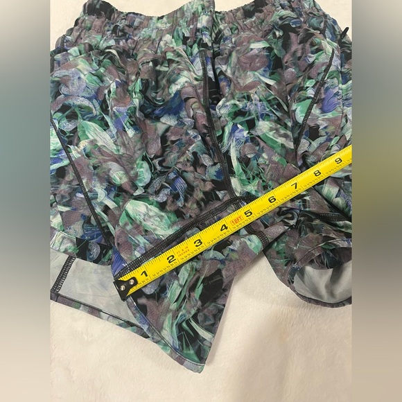 Athletic Shorts - Picture 5 of 5